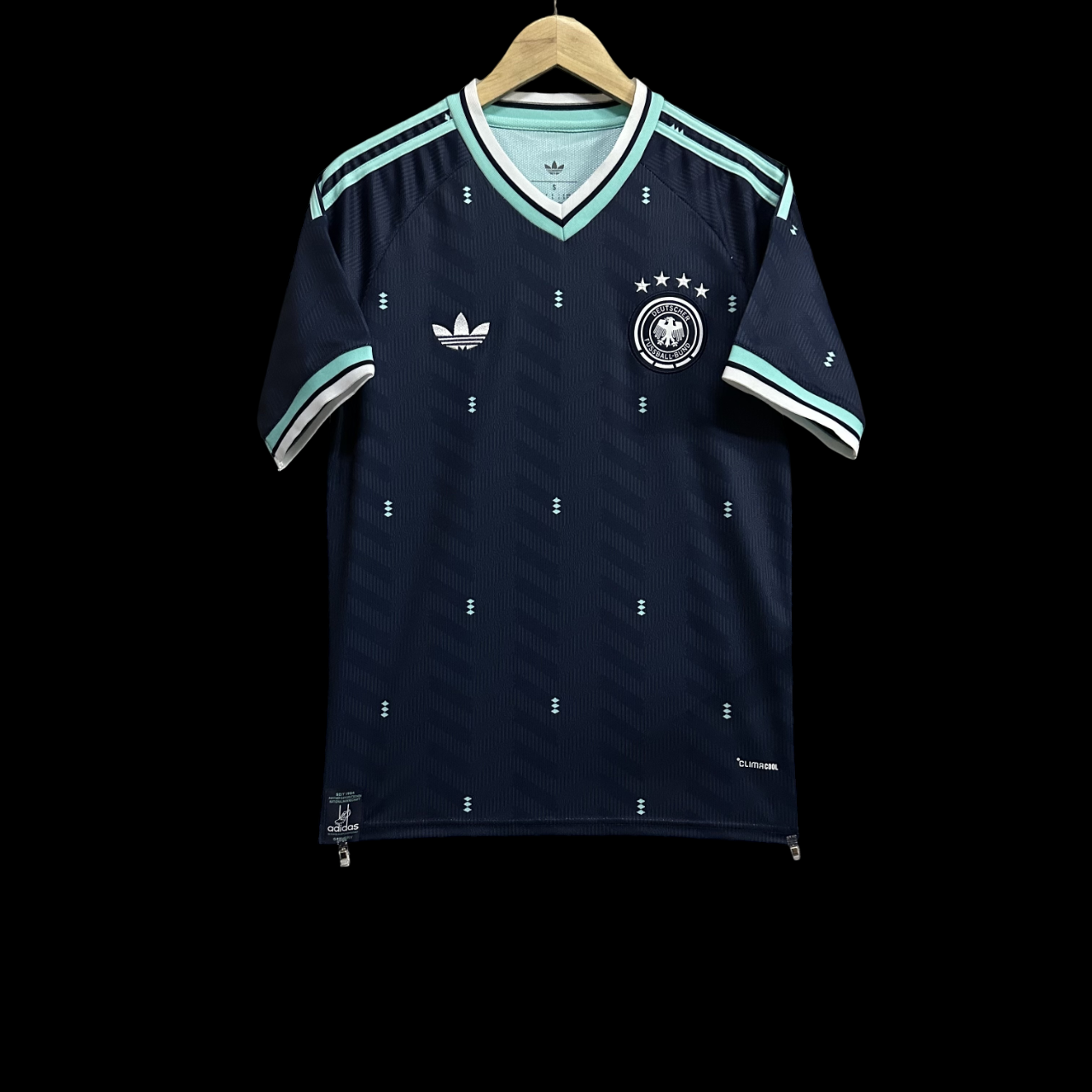 Deutschland Heimtrikot 2024-2025