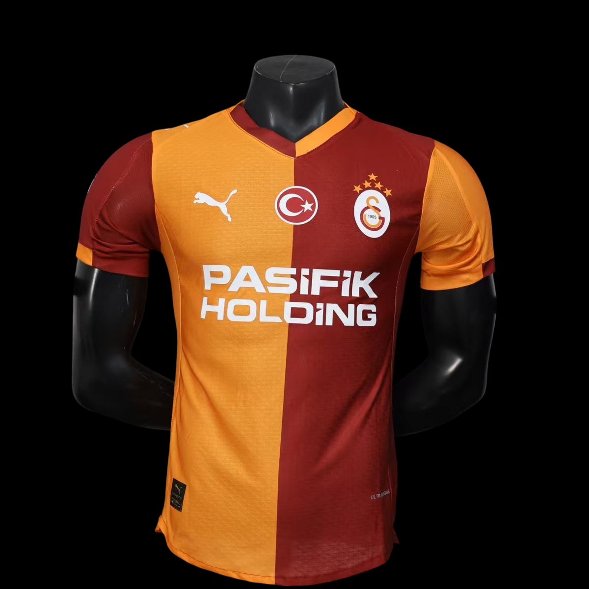 Galatasaray Home Jersey 2025-2026