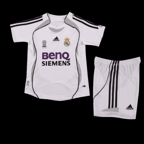 Real Madrid Retro Home Kids' Jersey 06-07